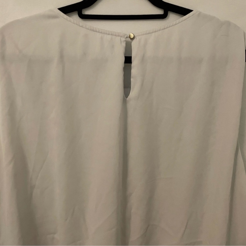 Liz Claiborne Women's Blouse with Subtle Gold Accents - Picture 2 of 3